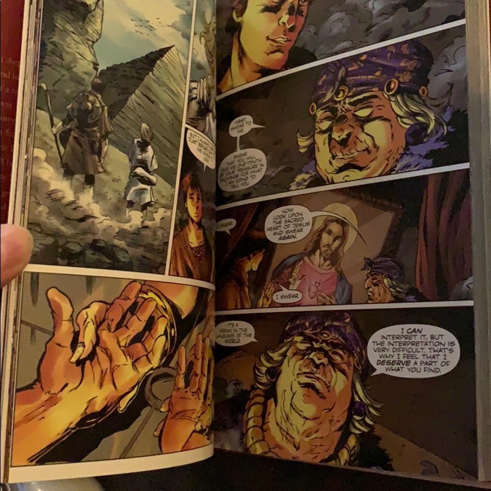 The alchemist a graphic novel NEW.
